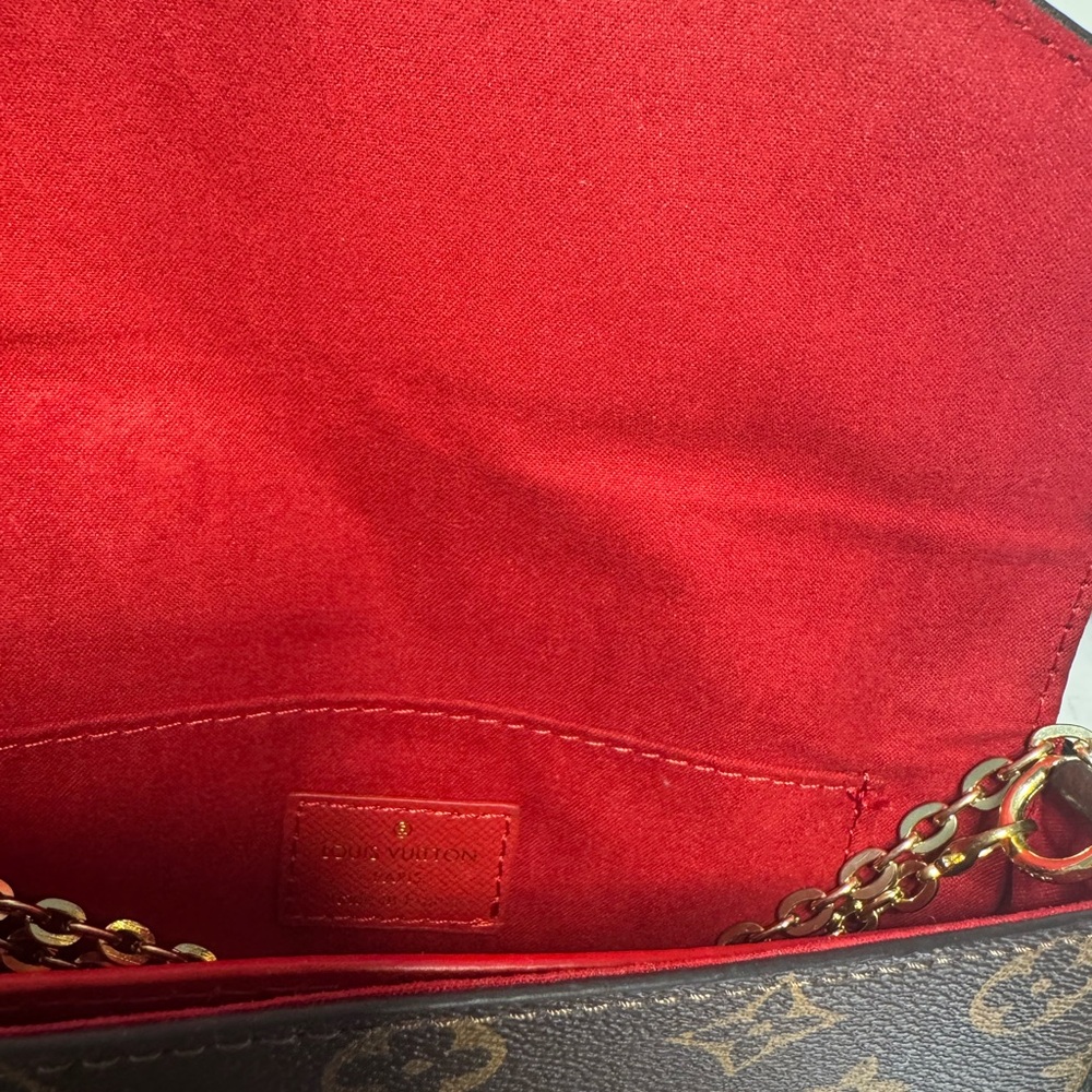 Louis Vuitton Brown Monogram Clutch - Picture 4 of 9